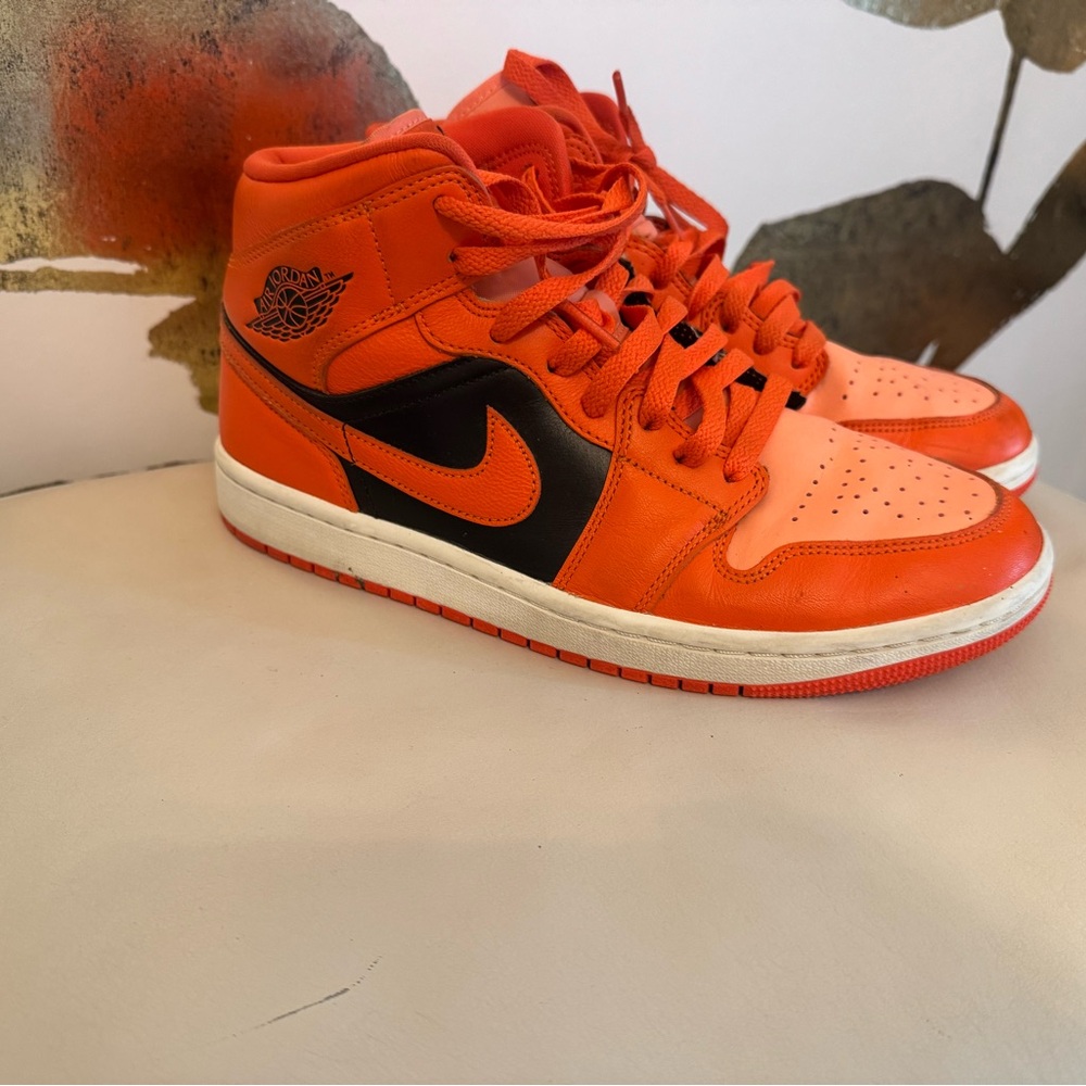 Air Jordan 1 Mid SE Crimson Orange/Black Basketball Shoes DM3381-600 Women 10